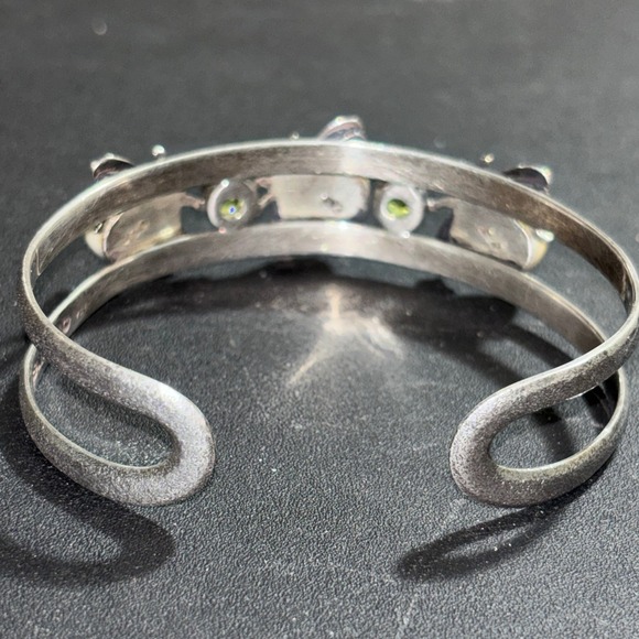 Zealandia 925 14KGF Cuff Hand Carved Fossilized Walrus Tusk Bees Peridot Unique - Picture 8 of 16